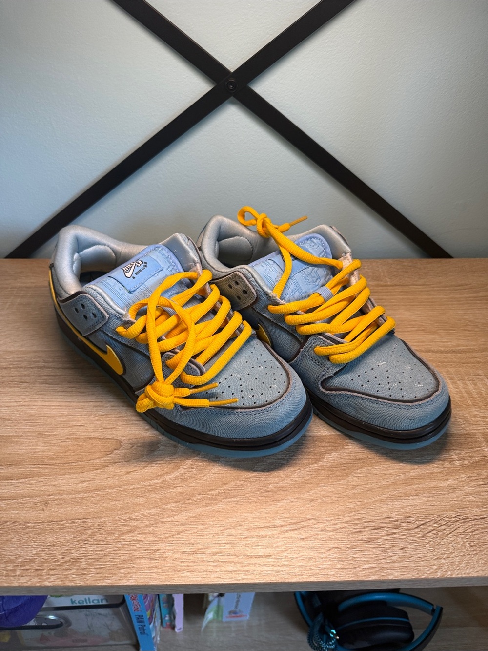 Nike Kids Low-Top Sneakers in Light Blue and Yellow